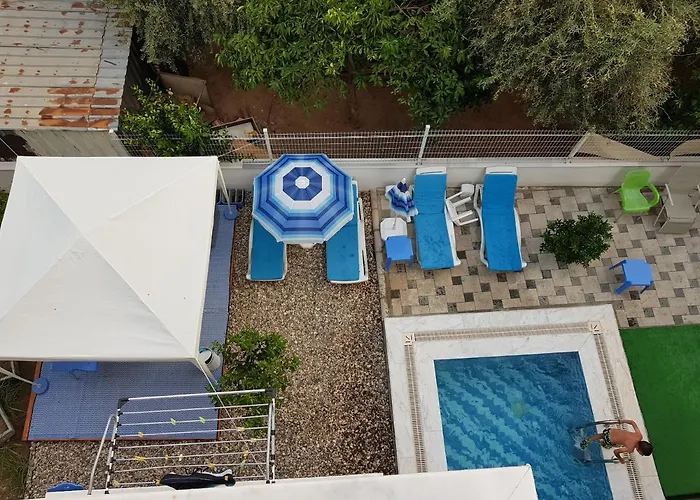 Family 2022 - 6 Ξενοδοχείο με διαμερίσματα 4*